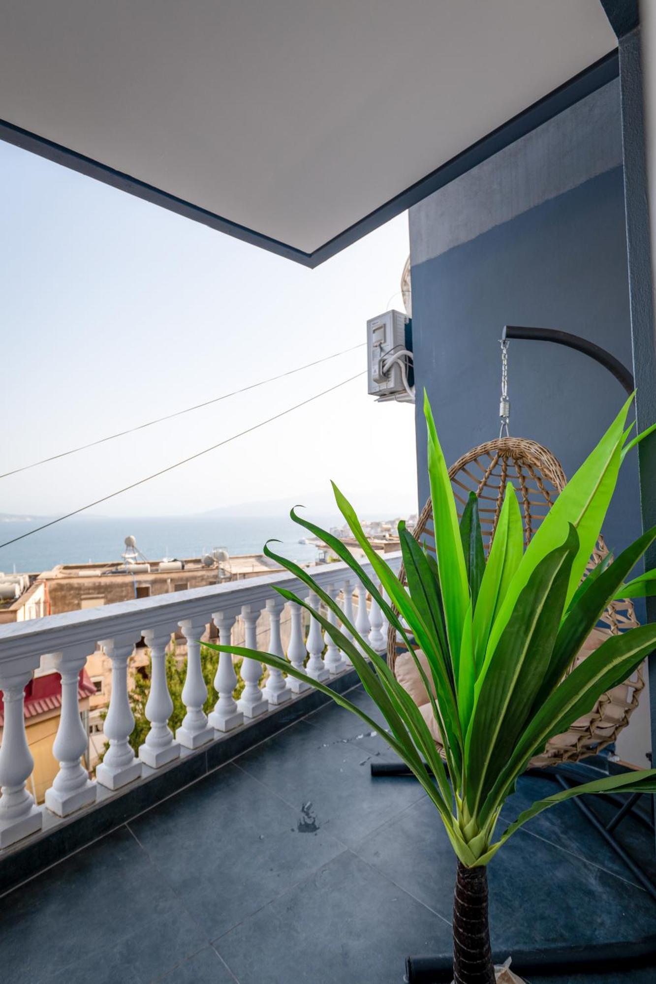Mato Apartment Sarandë Esterno foto