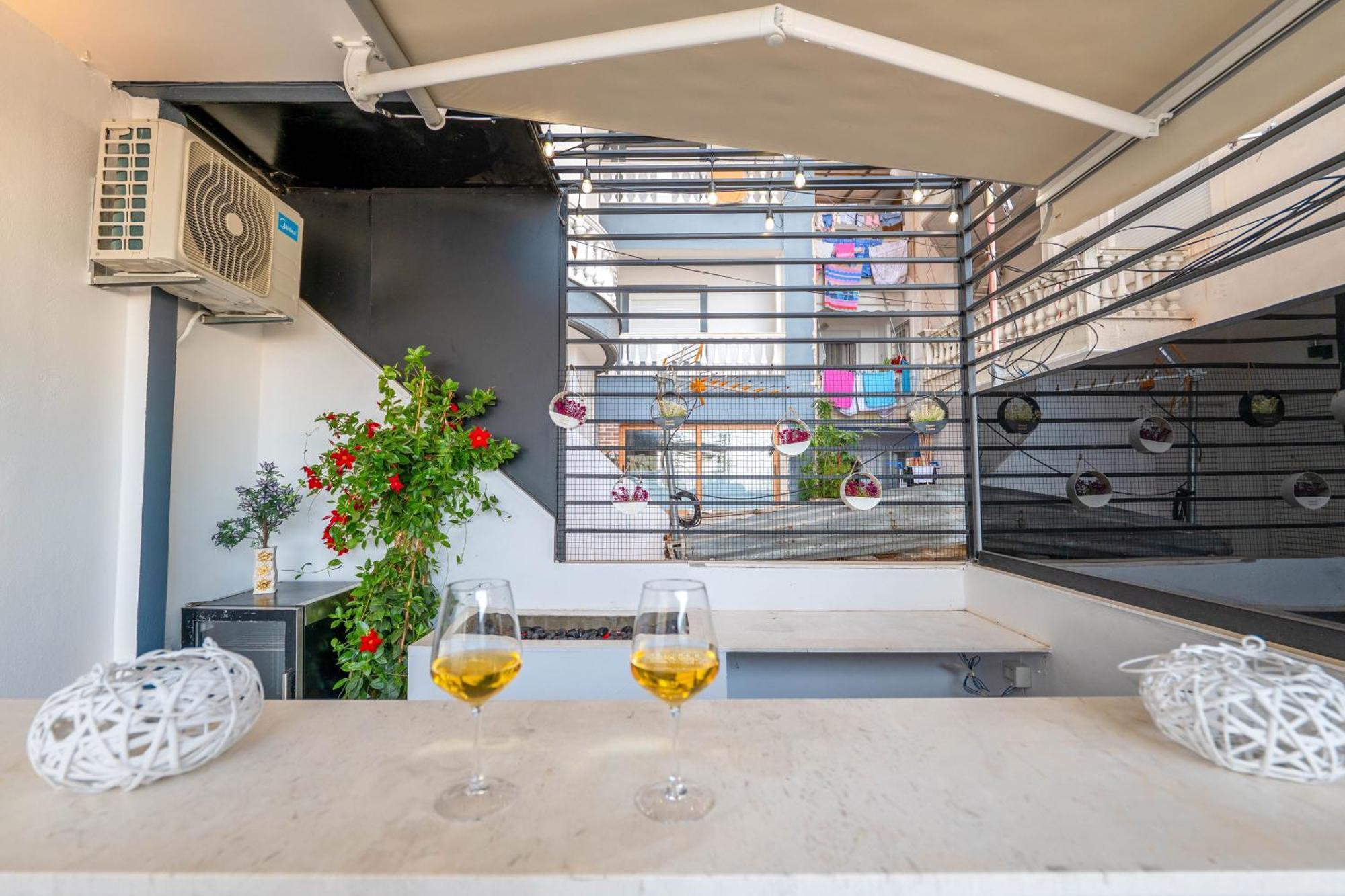 Mato Apartment Sarandë Esterno foto