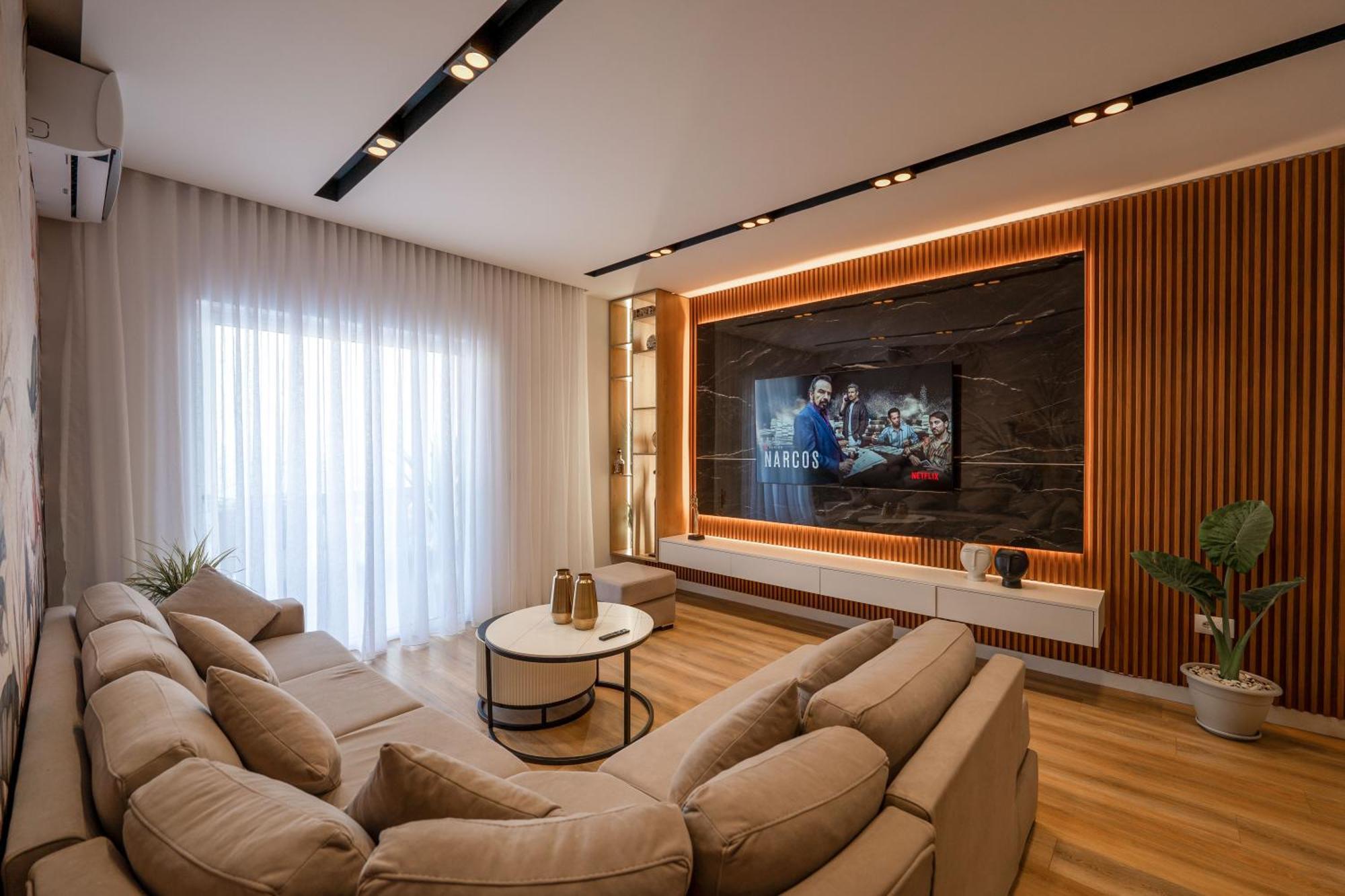 Mato Apartment Sarandë Esterno foto